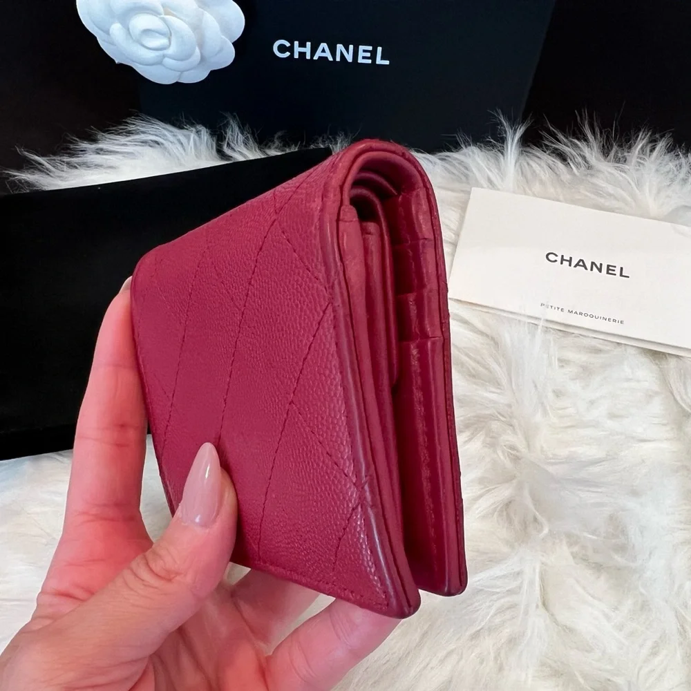 Chanel Quilted Caviar Compact Wallet - Picture 3 of 13